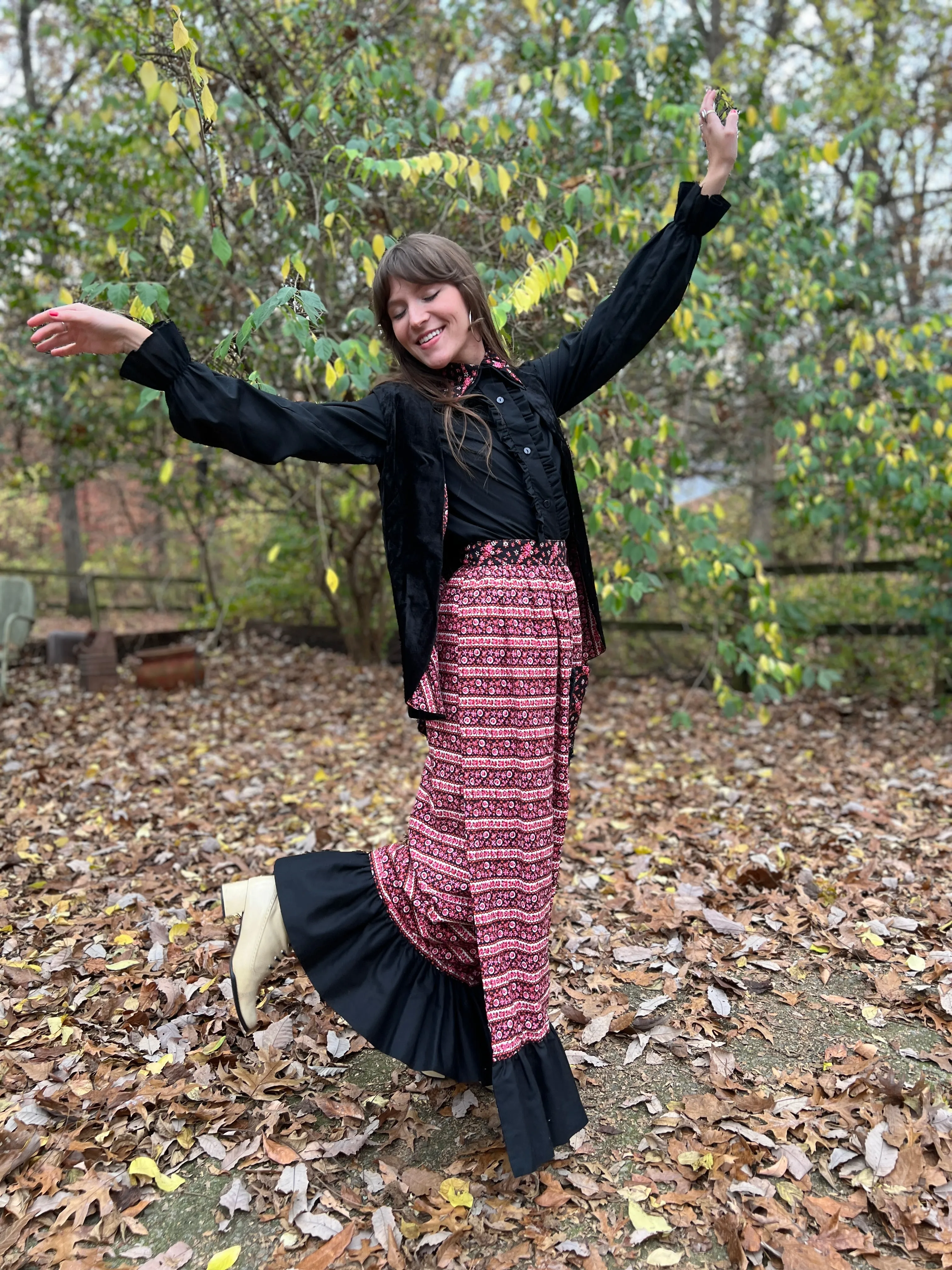 70s Vintage Black Pink Cotton Floral  Skirt Set, Left Field