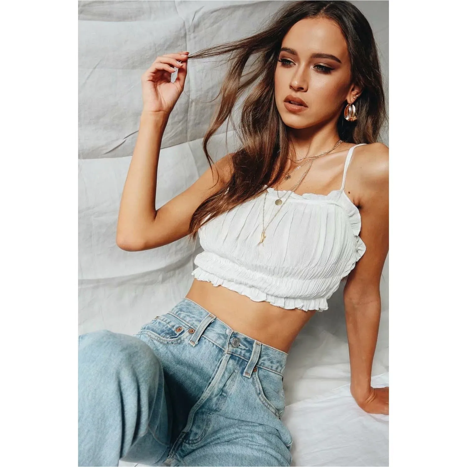 CAMIS RUCHED WHITE CROP TOP