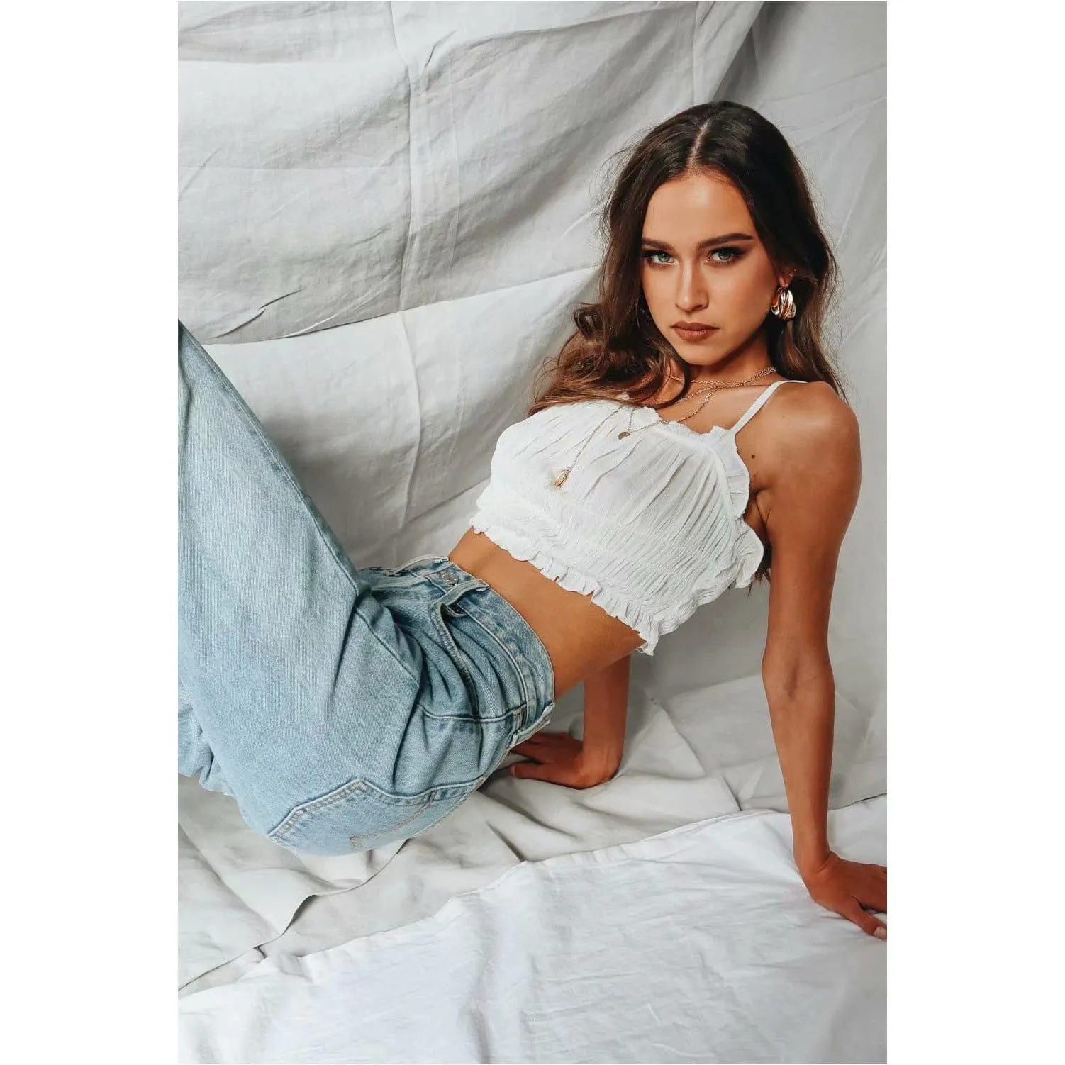 CAMIS RUCHED WHITE CROP TOP