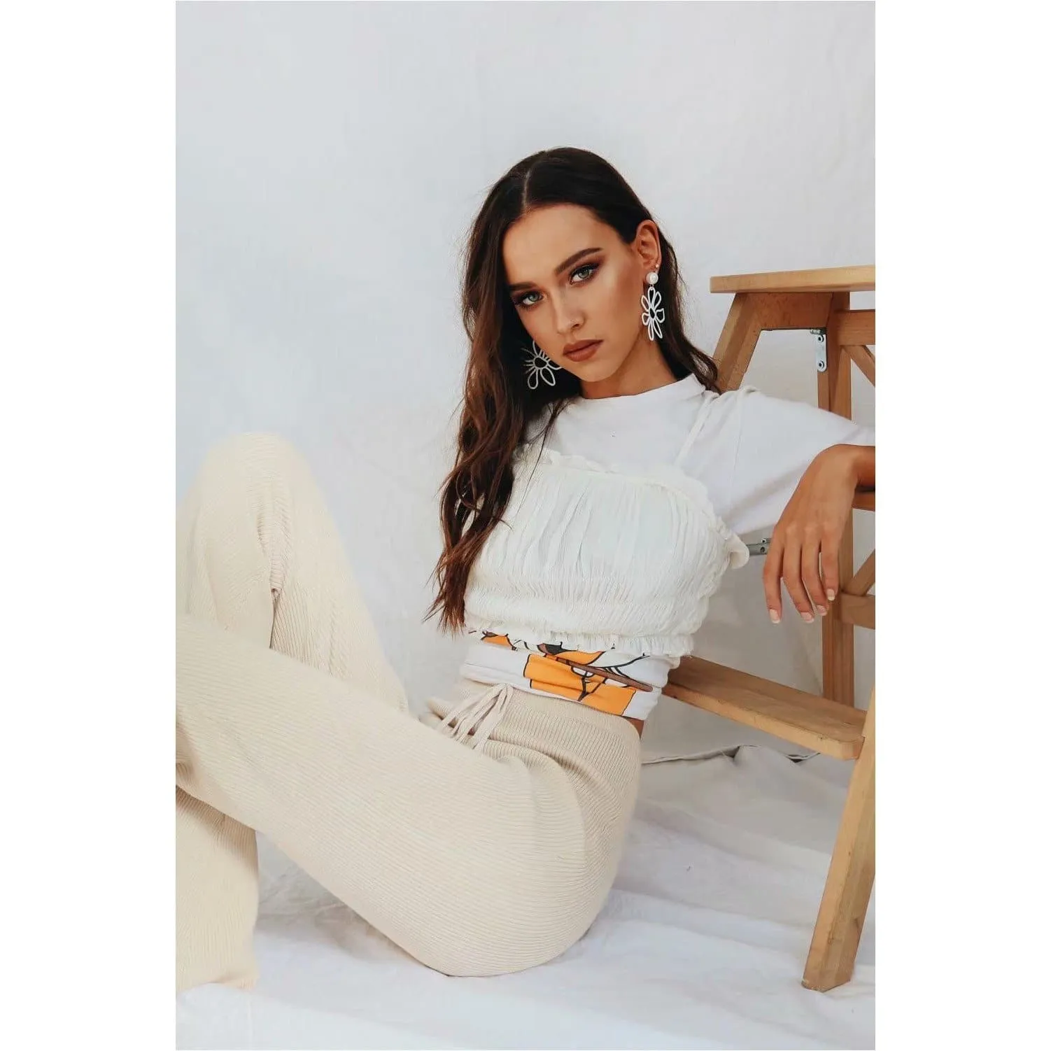 CAMIS RUCHED WHITE CROP TOP