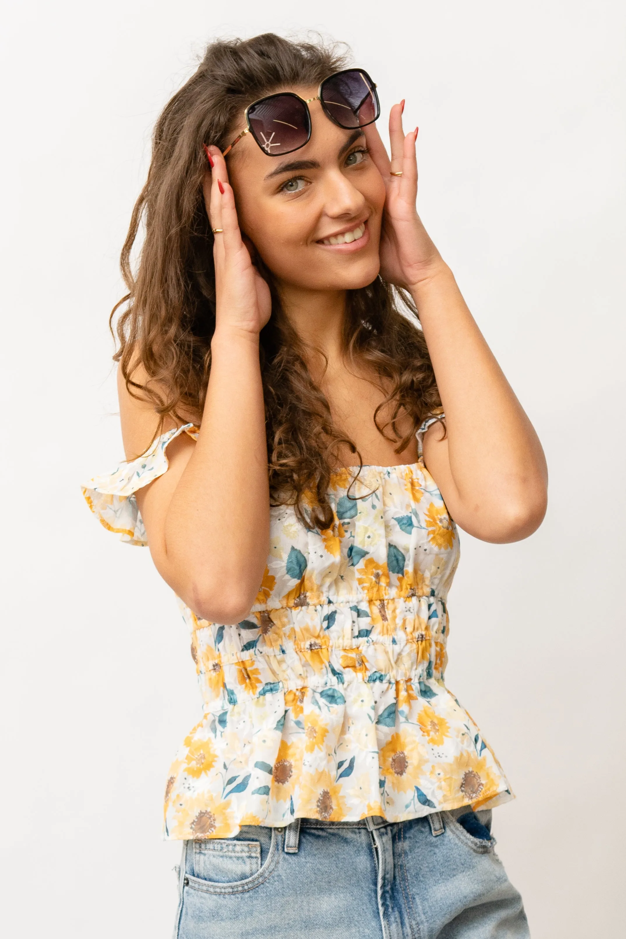 FLORAL FLUTTER TOP