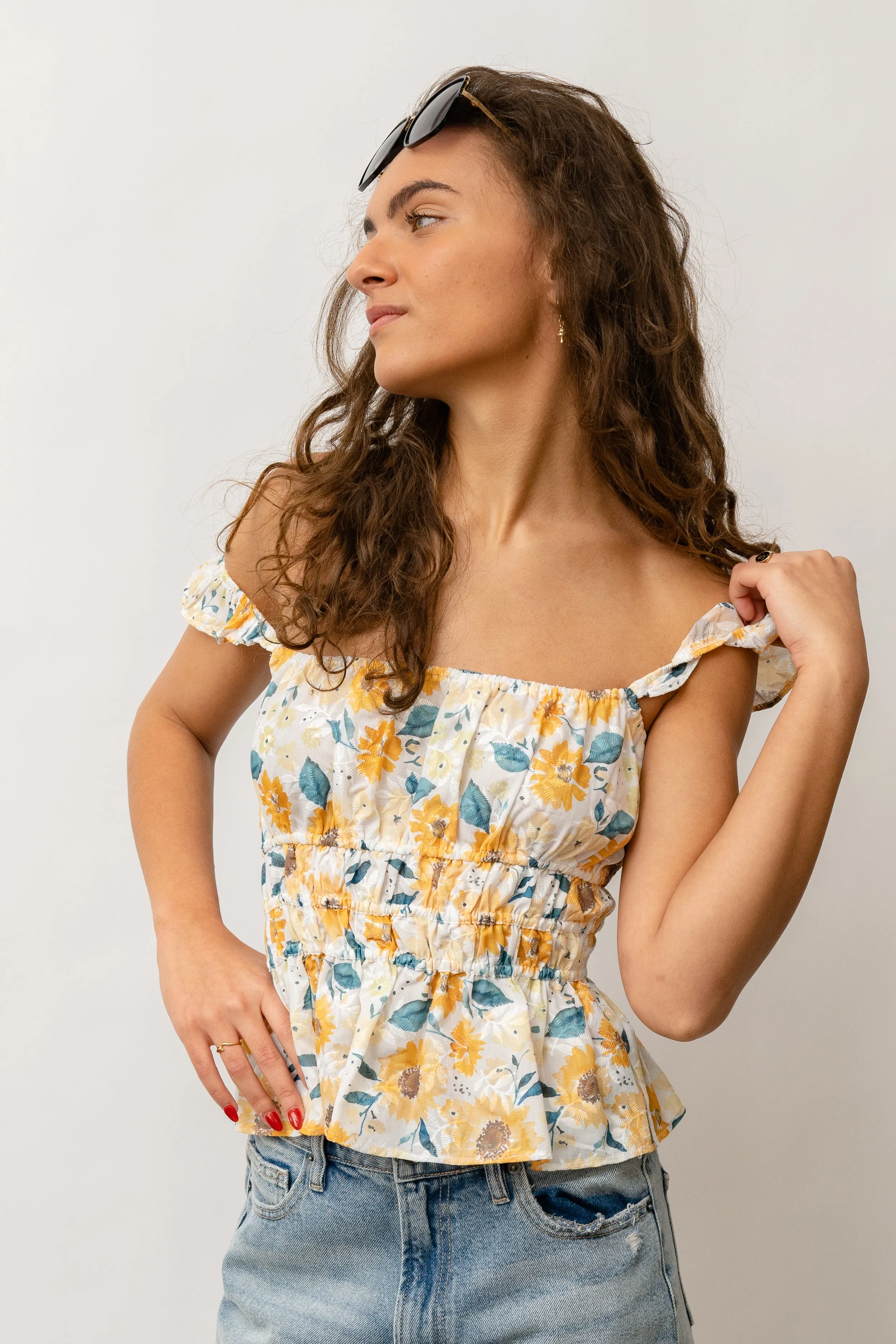 FLORAL FLUTTER TOP