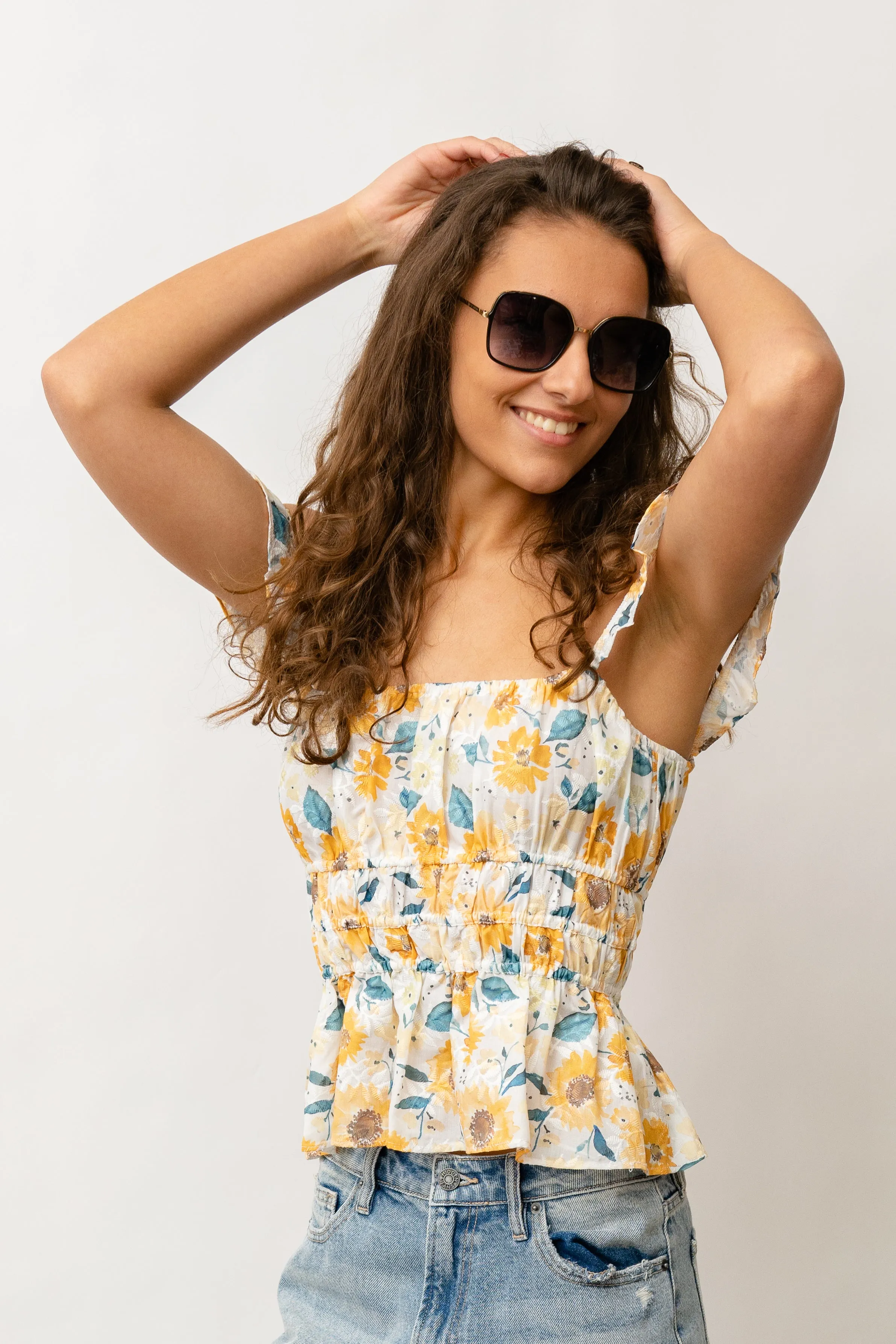 FLORAL FLUTTER TOP