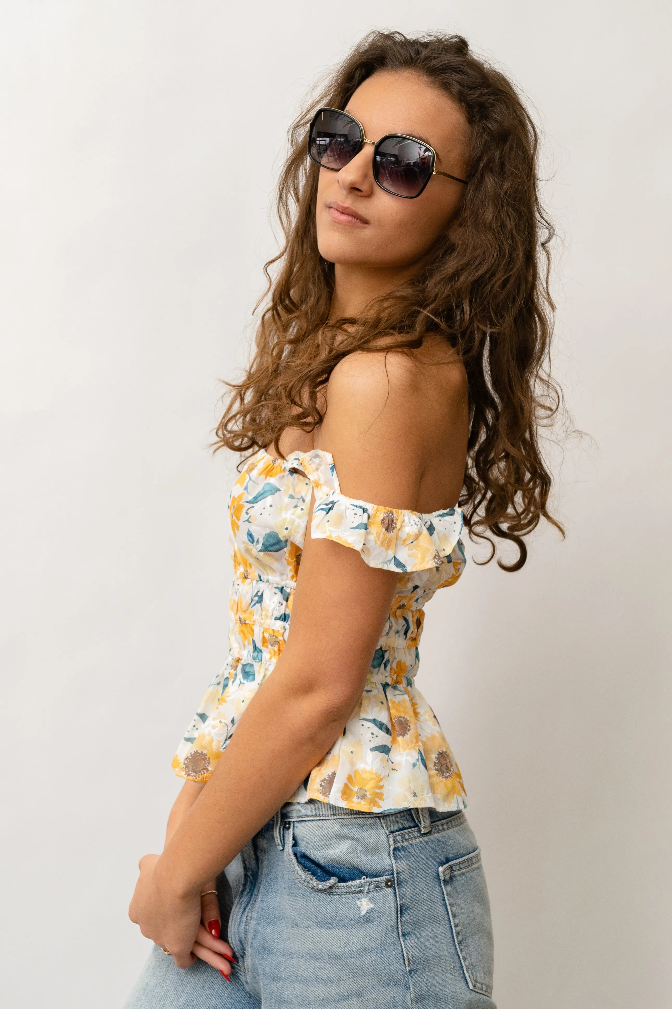 FLORAL FLUTTER TOP