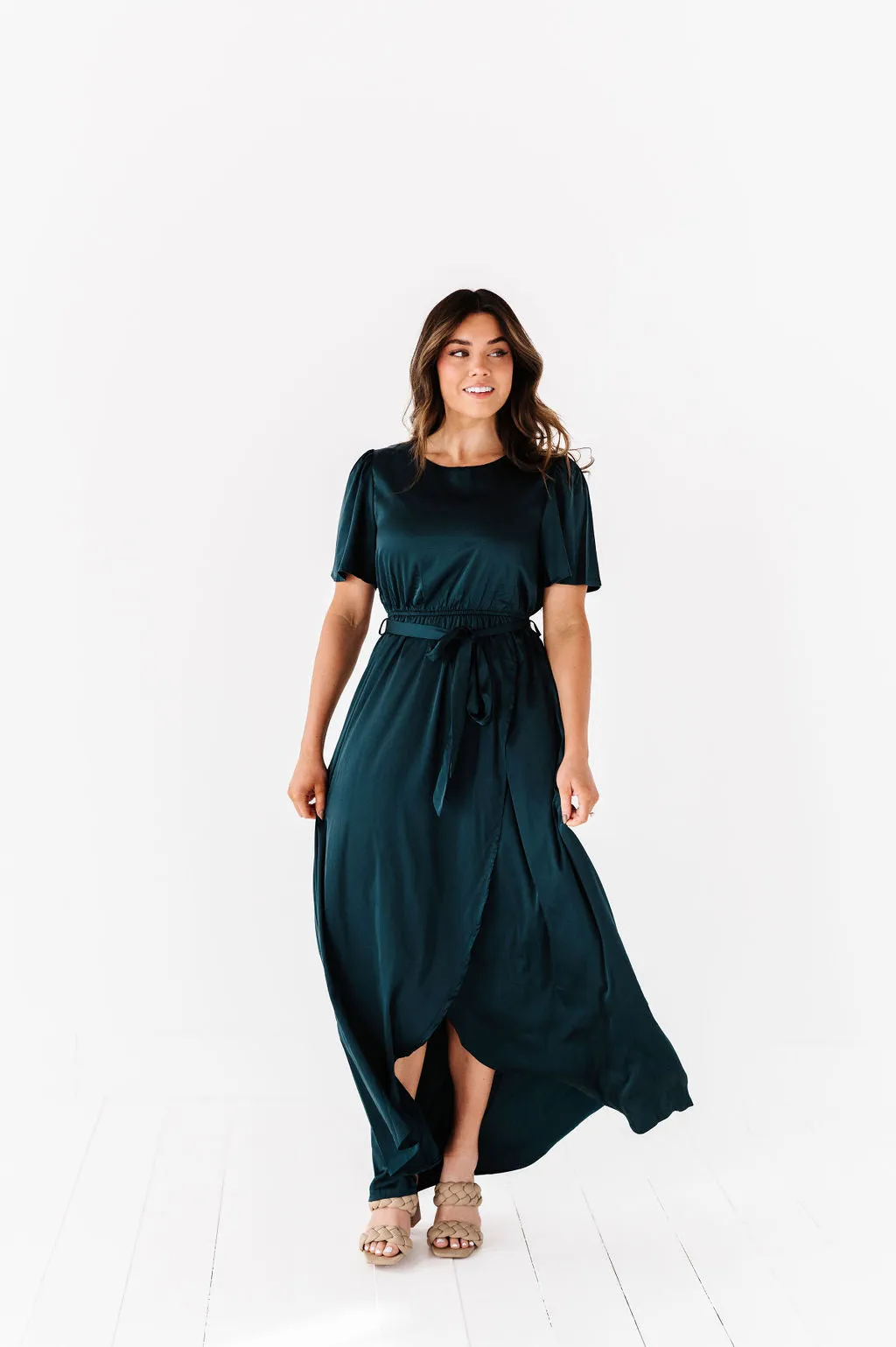 Hollie Tie Dress in Hunter Green