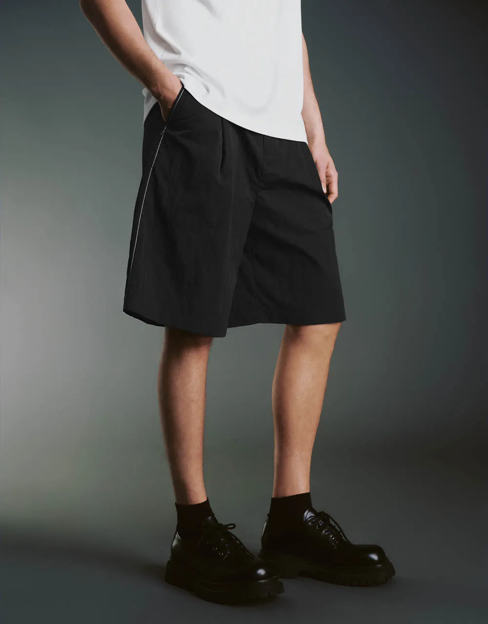 Loose Straight Shorts