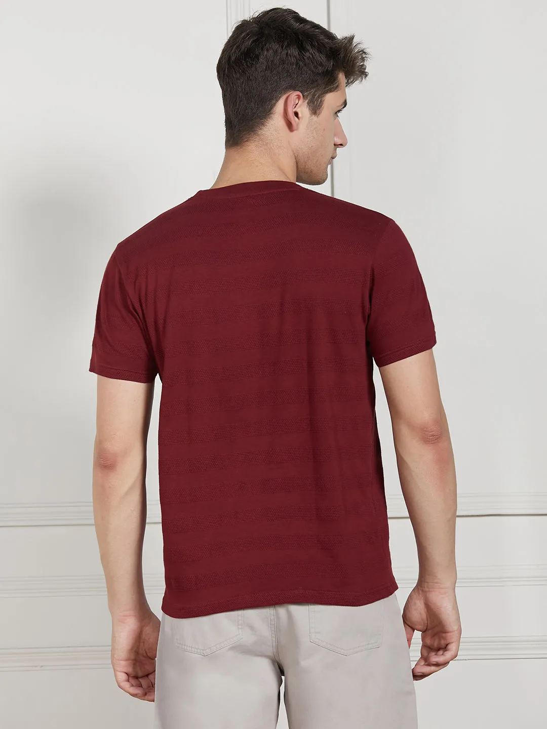 Men's Maroon Cotton Regular Fit Textured Round Neck T-Shirt