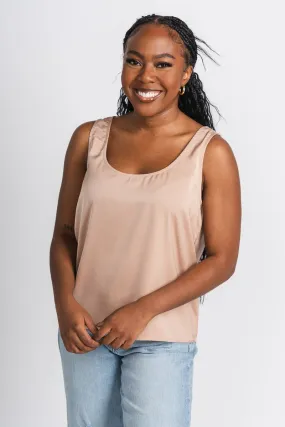 Satin tank top nude