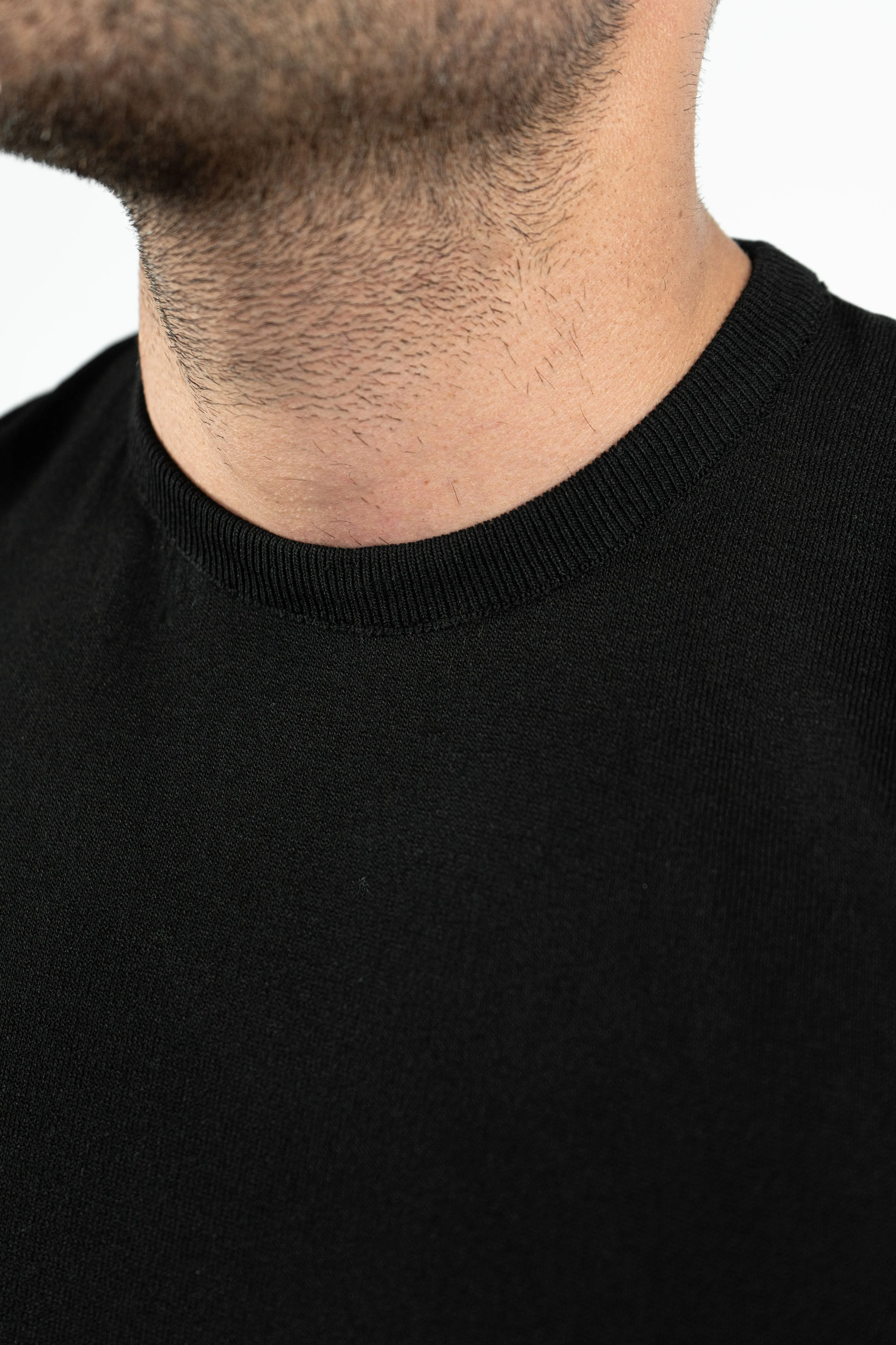THE LUCA - KNITTED SLIM FIT T-SHIRT