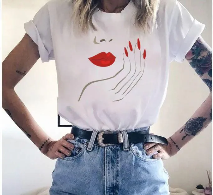 Women Eyelashes Print Art T Graphic Shirt